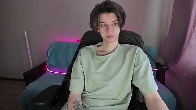 Liam sexy1 online show from 02/24/25, 07:55