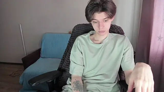 Liam sexy1 online show from 03/10/25, 02:05