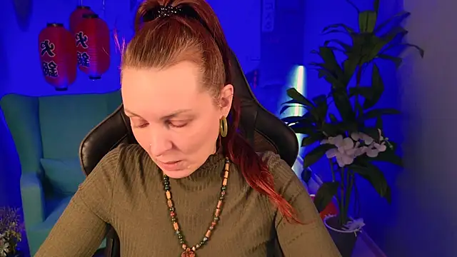 VandaRossi online show from 11/05/25, 09:09