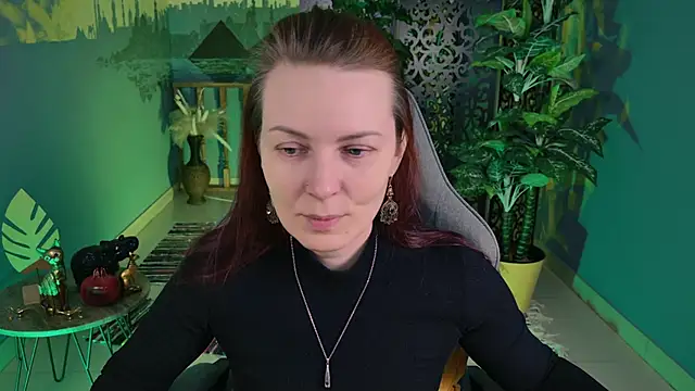 VandaRossi online show from 11/29/25, 09:12