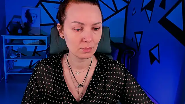 VandaRossi online show from 12/20/25, 08:10