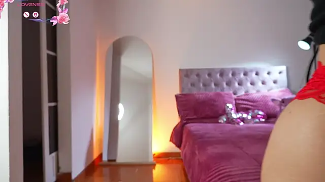 samantha evans2 online show from 11/20/25, 12:00