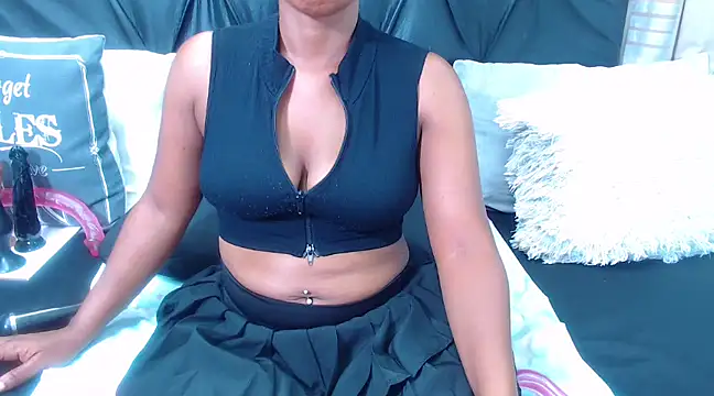 spicydiver38 online show from 02/01/25, 08:37