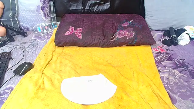 spicydiver38 online show from 06/19/26, 02:16