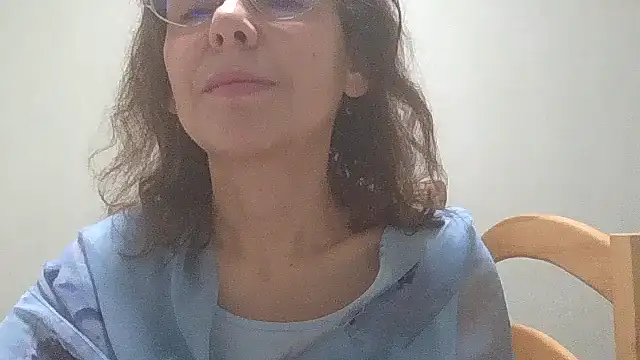 HollyJewel online show from 12/26/24, 04:36