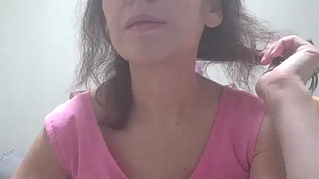 HollyJewel online show from 02/05/25, 04:25