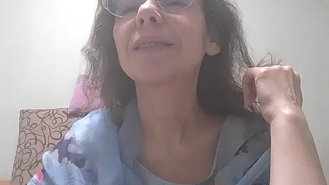 HollyJewel online show from 02/18/25, 06:15