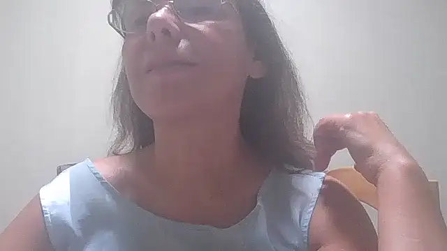 HollyJewel online show from 09/15/25, 04:40