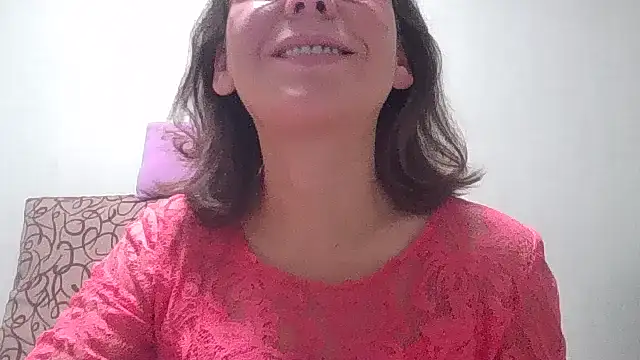 HollyJewel online show from 10/16/25, 05:25