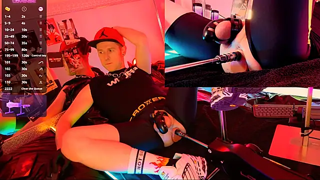 Snapshot of Fuc71 chatting on 12/04/24, 06:17 Fuc71 online show from 12/04/24, 06:17