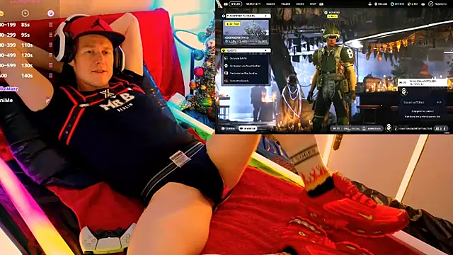 Snapshot of Fuc71 chatting on 12/21/25, 01:51 Fuc71 online show from 12/21/25, 01:51