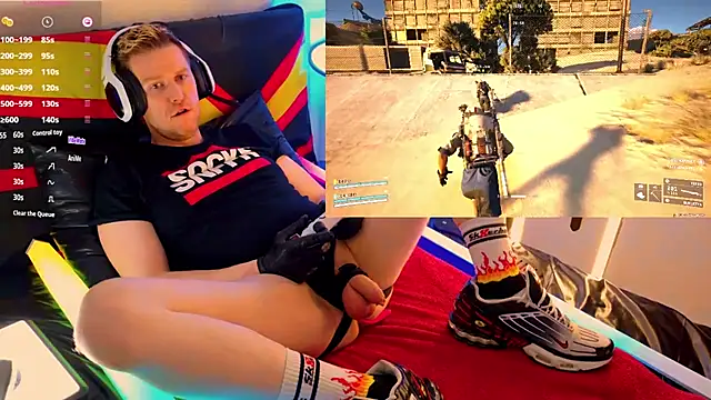 Snapshot of Fuc71 chatting on 02/06/26, 06:33 Fuc71 online show from 02/06/26, 06:33