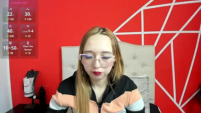 Liaroberts1 online show from 01/15/25, 12:04