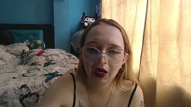 Liaroberts1 online show from 03/14/25, 03:14