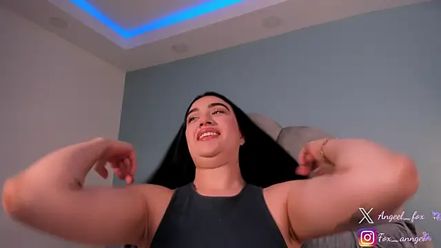 angeel fox online show from 09/11/25, 04:56