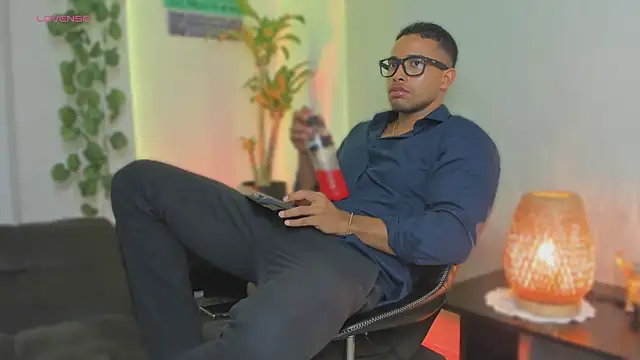 LincomAmith online show from 02/23/25, 04:50