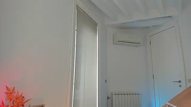 GoodGirll2133 online show from 09/30/25, 09:25