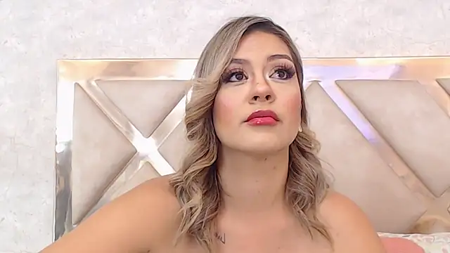 JoannaStanford online show from 01/12/25, 10:33