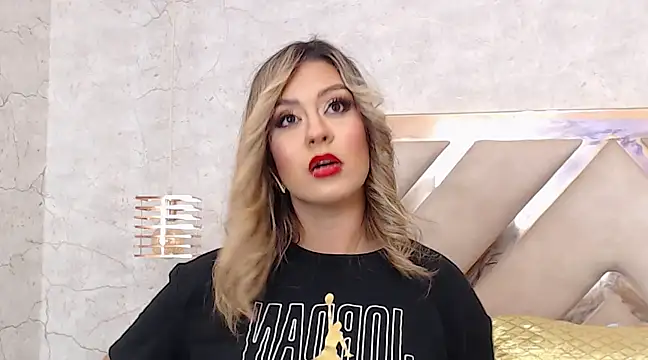 JoannaStanford online show from 01/30/25, 12:18