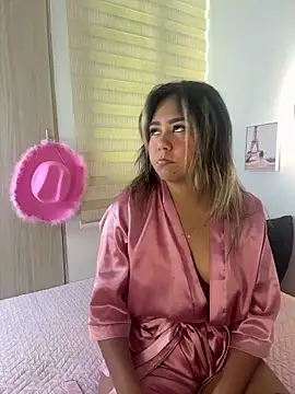 AriannaTorres online show from 05/05/26, 11:29