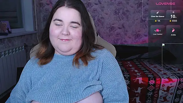 Estelle Hicks online show from 11/07/25, 06:30