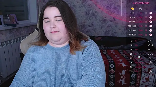 Estelle Hicks online show from 11/25/25, 06:30