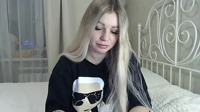 ShyEvaa online show from 01/24/25, 02:08