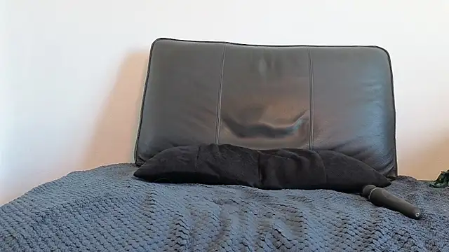 Snapshot of AmaliaMarkova_ chatting on 10/28/25, 07:34 AmaliaMarkova online show from 10/28/25, 07:34