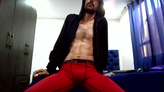 Snapshot of slendt94 chatting on 02/26/26, 03:00 slendt94 online show from 02/26/26, 03:00