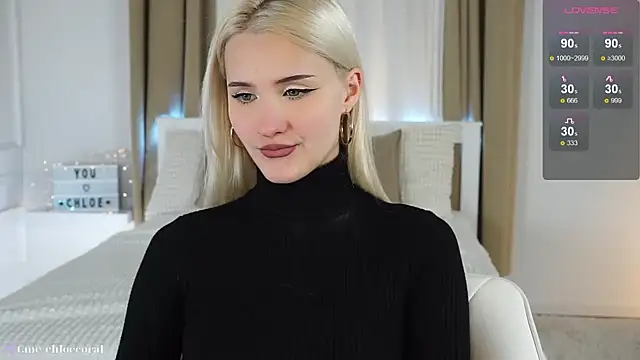 Snapshot of ChloeCoral chatting on 02/17/25, 08:58 ChloeCoral online show from 02/17/25, 08:58