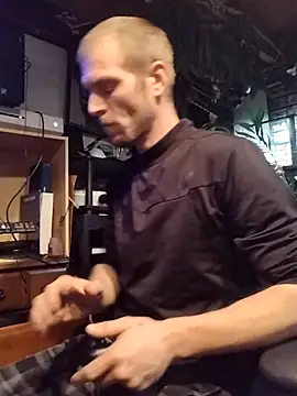 mrwinsalot88 online show from 11/18/25, 08:08