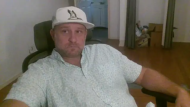 poundyouout69 online show from 11/28/25, 09:17