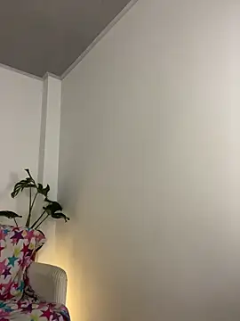 Snapshot of sophia_goth chatting on 11/23/25, 10:53 sophia goth online show from 11/23/25, 10:53