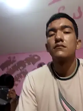 Snapshot of Sweetiefoxxx chatting on 03/06/25, 01:57 Sweetiefoxxx online show from 03/06/25, 01:57