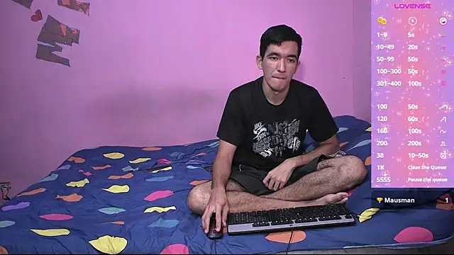 Snapshot of Sweetiefoxxx chatting on 02/25/26, 07:12 Sweetiefoxxx online show from 02/25/26, 07:12