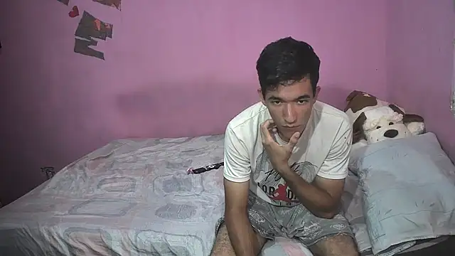 Sweetiefoxxx online show from 06/12/26, 07:24