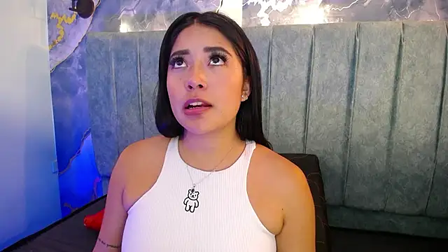 Snapshot of Susy_thomson chatting on 02/10/26, 04:27 Susy thomson online show from 02/10/26, 04:27