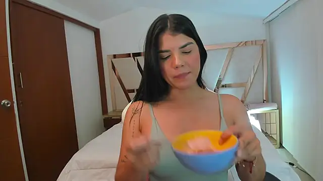 emma lopes online show from 03/25/26, 11:44