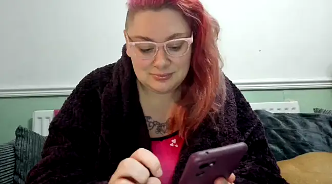 Bustycurves online show from 12/05/24, 09:28