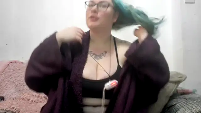 Snapshot of Bustycurves chatting on 02/27/26, 10:54 Bustycurves online show from 02/27/26, 10:54