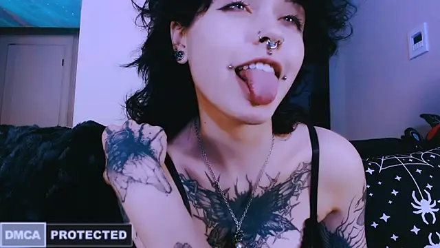NaughtyLittleFox online show from 04/26/26, 04:43
