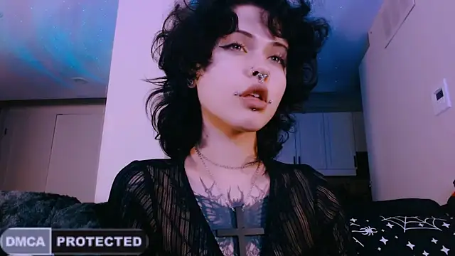 NaughtyLittleFox online show from 05/08/26, 03:23