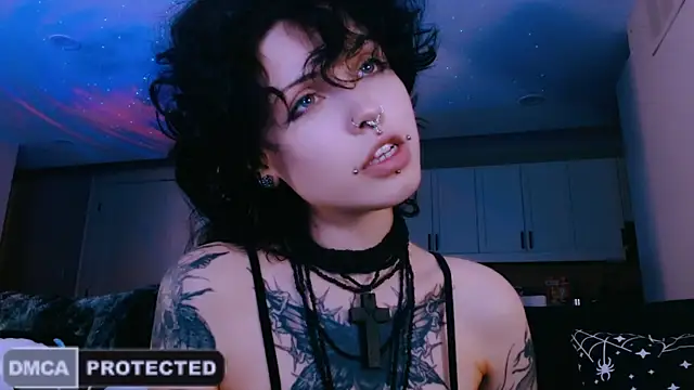 NaughtyLittleFox online show from 05/13/26, 04:43