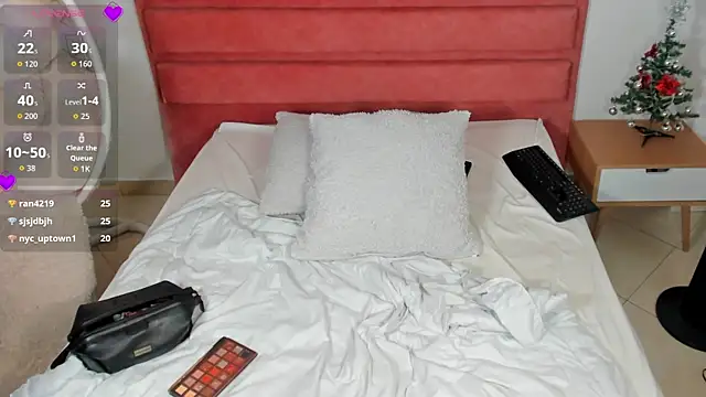 Snapshot of joha_keany chatting on 12/22/25, 09:50 joha keany online show from 12/22/25, 09:50