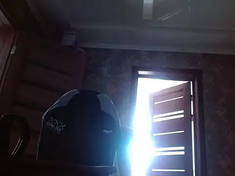 Snapshot of HuliganFisher chatting on 02/01/26, 10:58 HuliganFisher online show from 02/01/26, 10:58