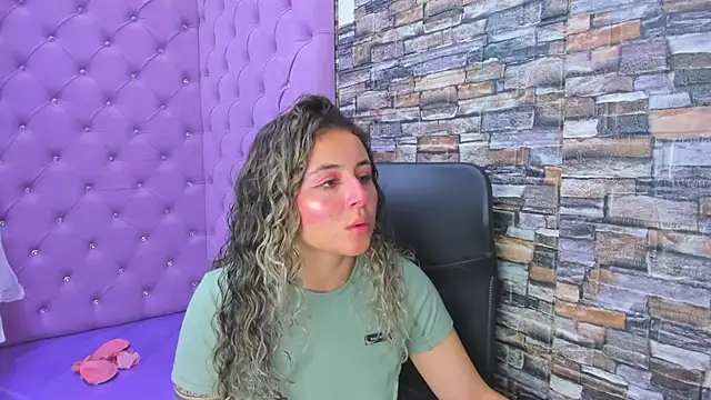 celeste blue69 online show from 01/09/25, 02:22