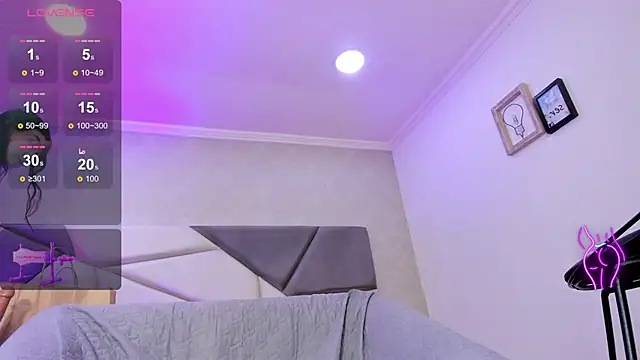 saracaball  online show from 02/10/25, 04:30