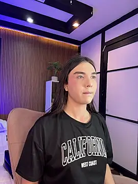 saracaball  online show from 03/15/26, 09:32