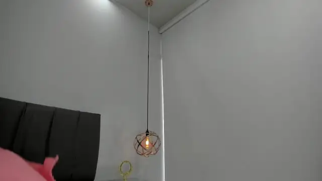 Cherllynn online show from 02/07/25, 02:04