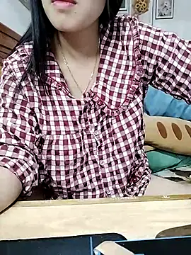 cream1299 online show from 03/02/25, 12:11